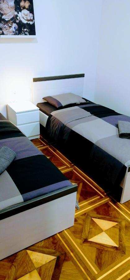 Zpula Center Studio Apartments Zewnętrze zdjęcie