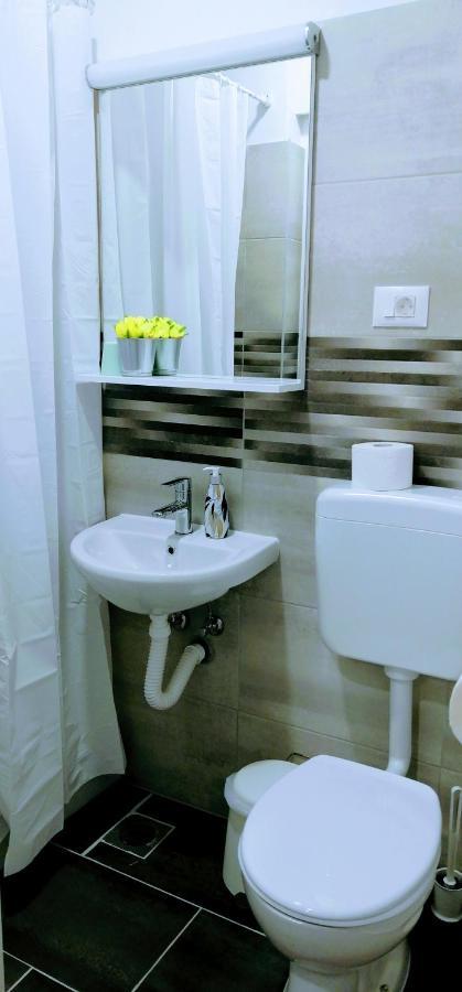 Zpula Center Studio Apartments Zewnętrze zdjęcie
