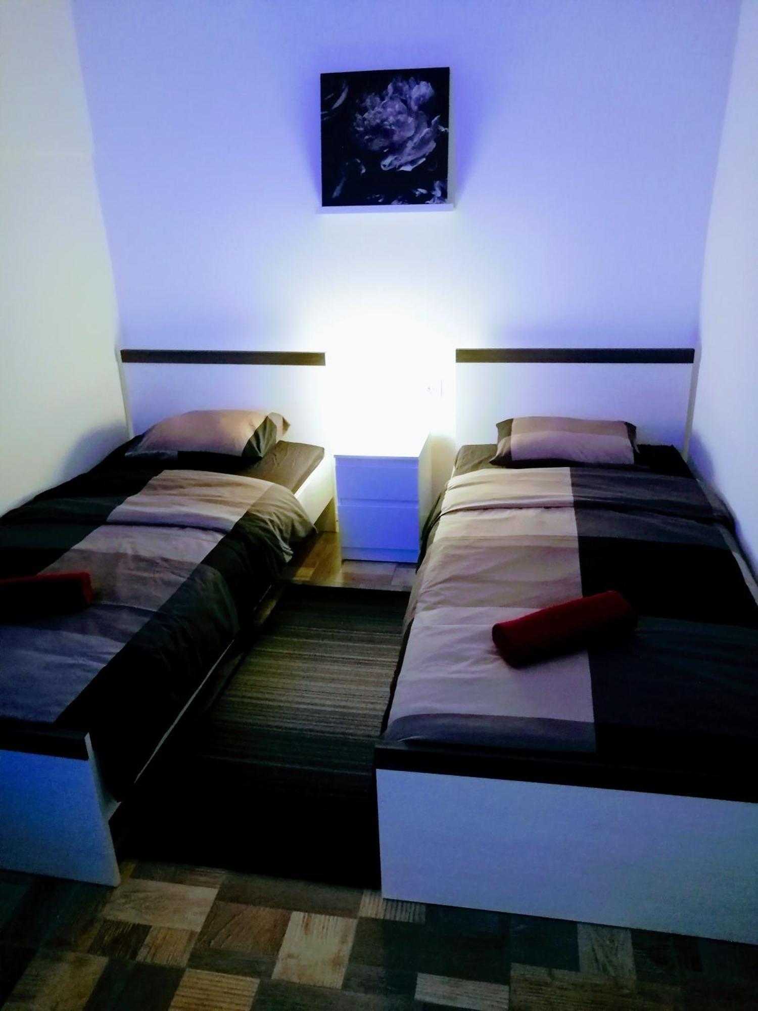 Zpula Center Studio Apartments Zewnętrze zdjęcie
