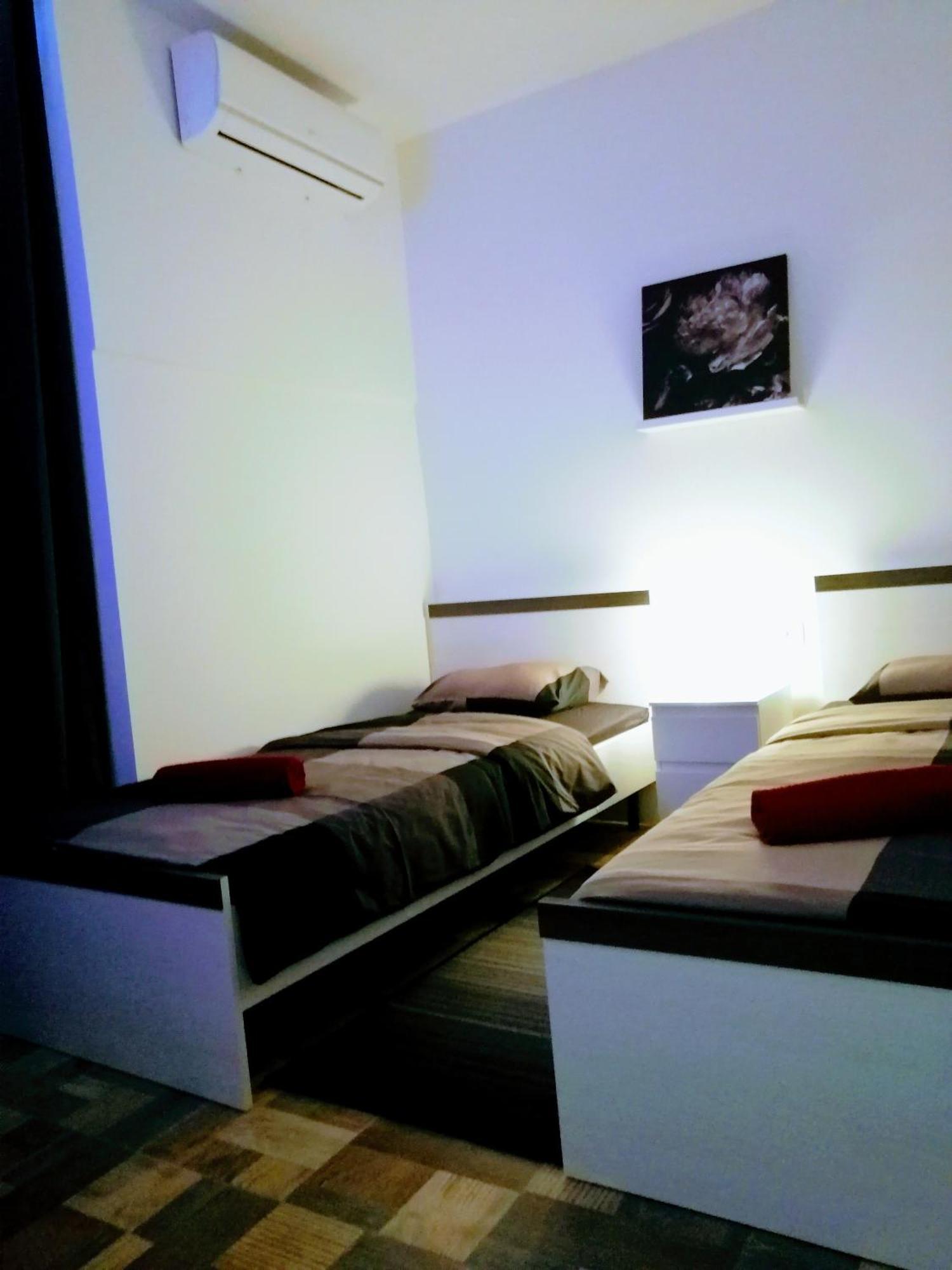 Zpula Center Studio Apartments Zewnętrze zdjęcie